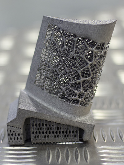 Demonstration artefact showing varying orientations of meso-structures. - Demonstration artefact showing varying orientations of meso-structures.Discussed in Pham, M., Liu, C., Todd, I. et al. Damage-tolerant architected materials inspired by crystal microstructure. Nature 565, 305–311 (2019). https://doi.org/10.1038/s41586-018-0850-3